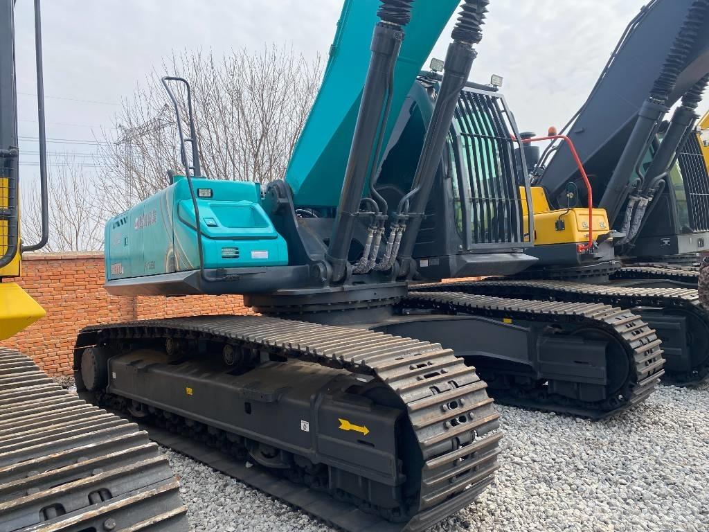 Kobelco 350-8 Pásové rýpadlá