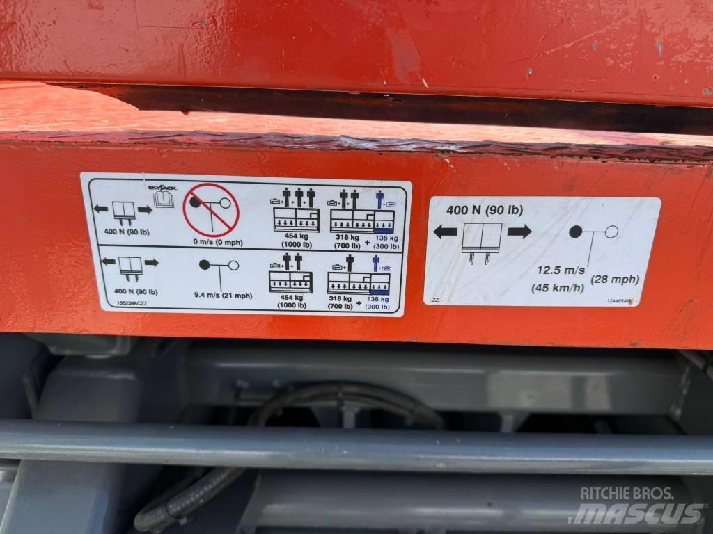 SkyJack SJ 4626 Nožnicové zdvíhacie plošiny