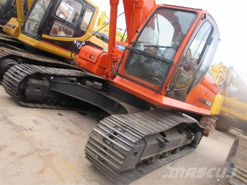 Doosan DX 340 Pásové rýpadlá