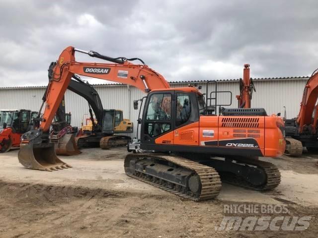 Doosan DX225LC-5 Pásové rýpadlá