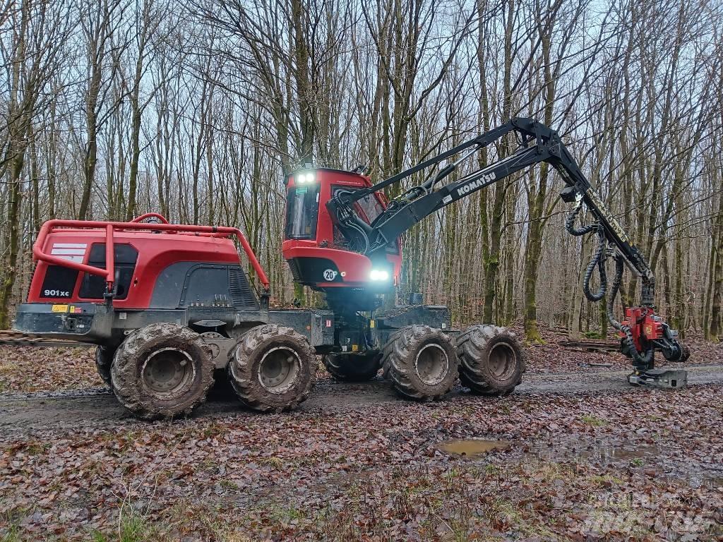 Komatsu 901 XC Harvestory
