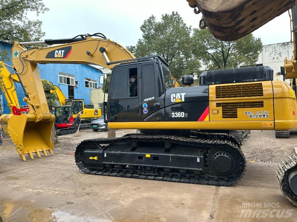 CAT 336 D2 Pásové rýpadlá