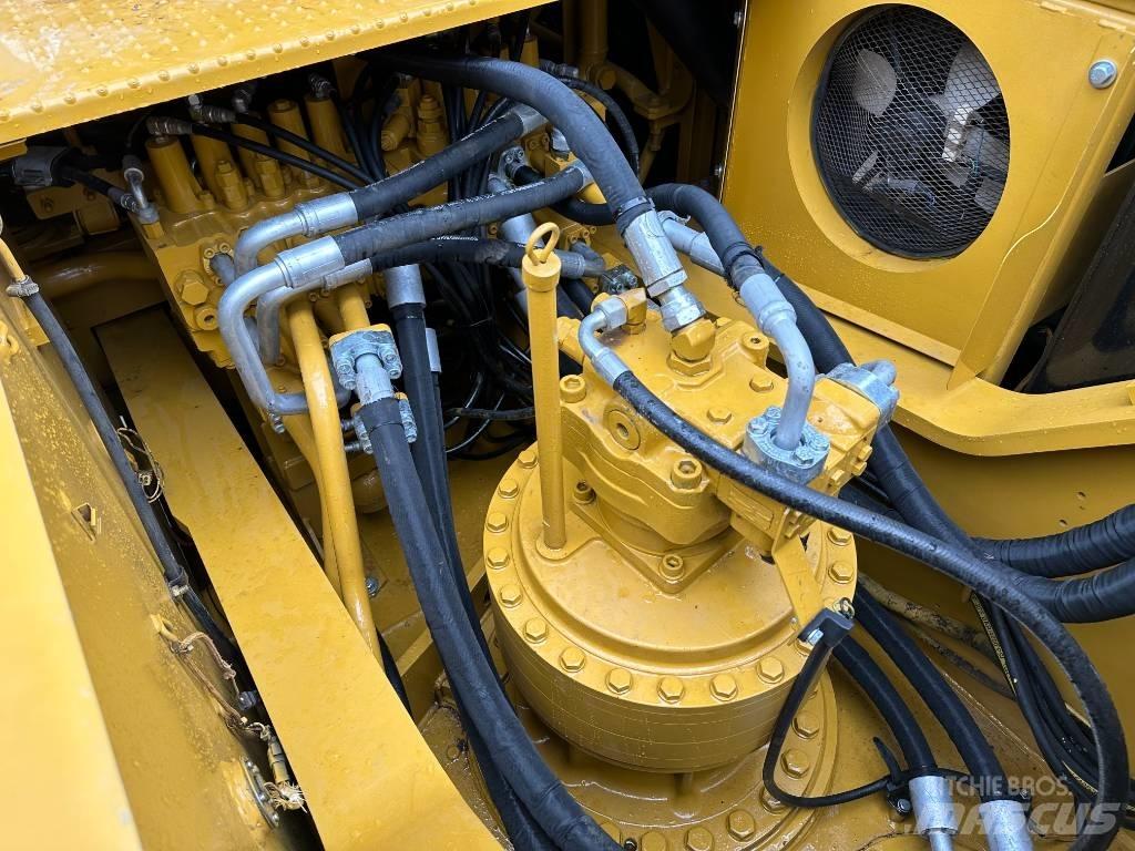 CAT 336 D2 Pásové rýpadlá