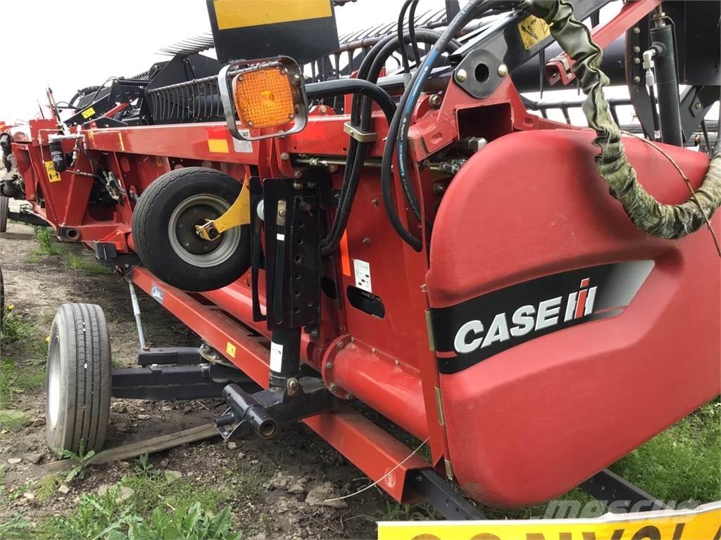 Case IH 3100 Kombajnove hlavice