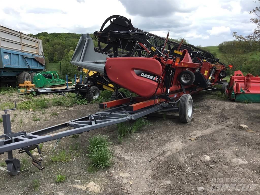 Case IH 3100 Kombajnove hlavice