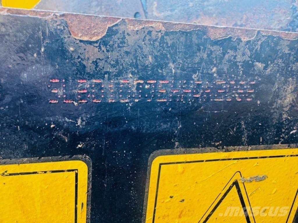 JCB 6T FT Stavebné sklápače