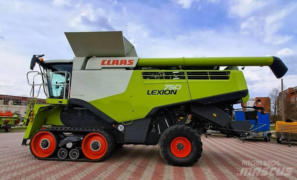 CLAAS Lexion 750 TT Kombinované zberacie stroje