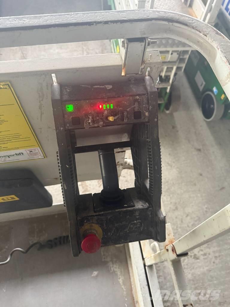 JLG 2646 ES Nožnicové zdvíhacie plošiny