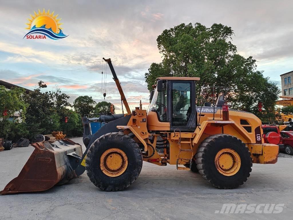 Volvo L 120 Kolesové nakladače