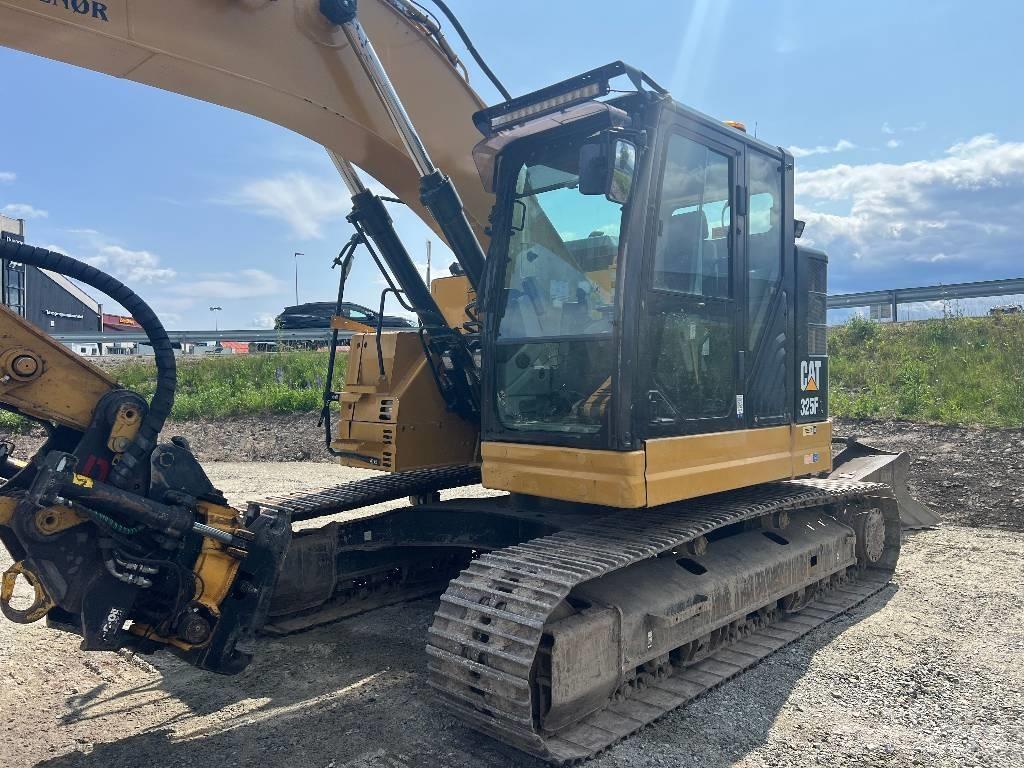 CAT 325 FL CR Pásové rýpadlá