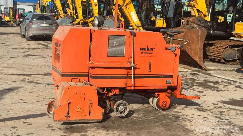Weber SF253 Drviče asfaltu