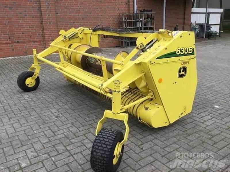 John Deere 630 B Príslušenstvo a náhradné diely ku kombajnom