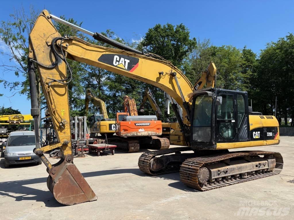 CAT 320 D L Pásové rýpadlá