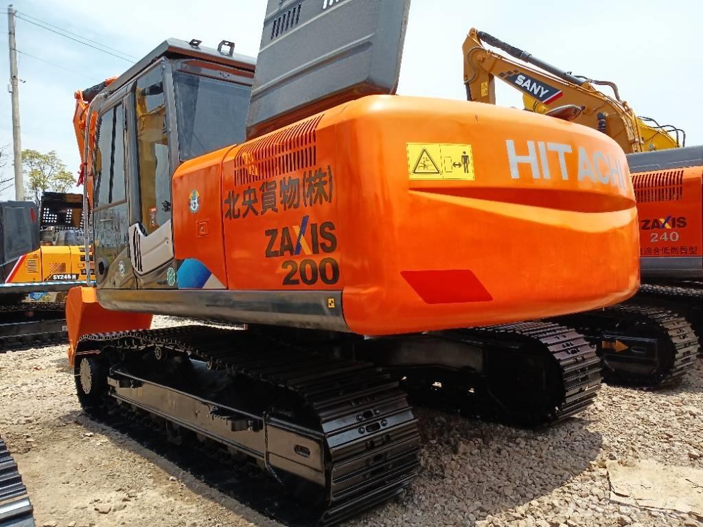 Hitachi ZX 200 Pásové rýpadlá
