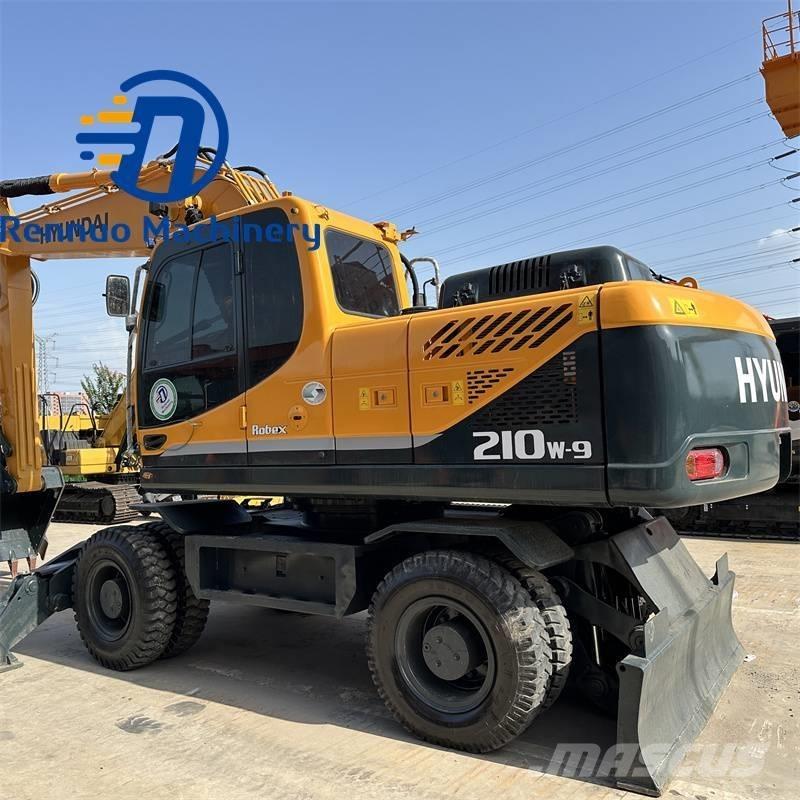 Hyundai 210W-9 Kolesové rýpadlá