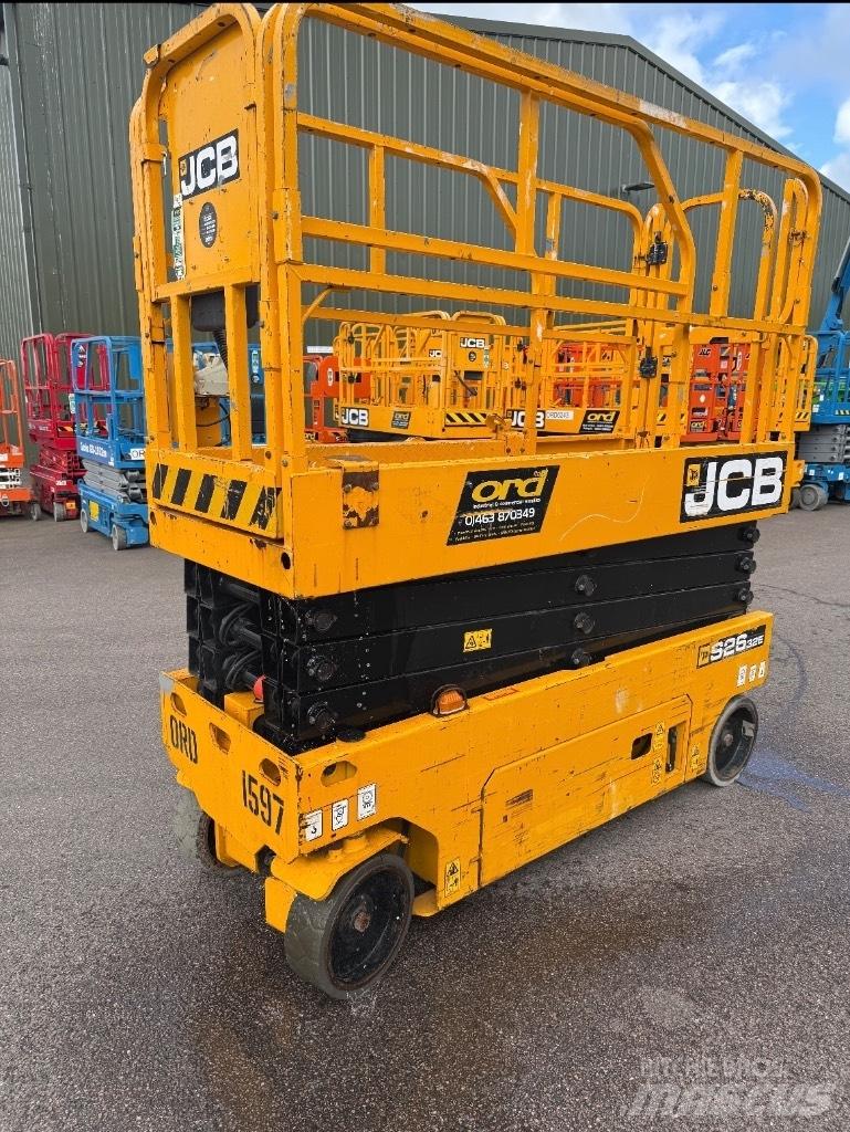 JCB S 2632 E Nožnicové zdvíhacie plošiny
