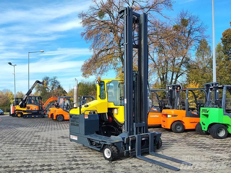 Combilift C4000 4 cestné vysokozdvižné vozíky