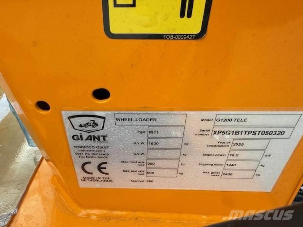 GiANT G1200 Tele Kolesové nakladače