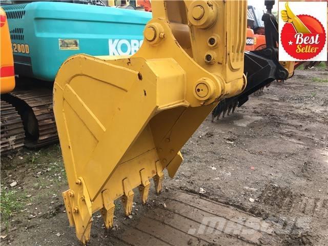 Komatsu PC 200 Pásové rýpadlá