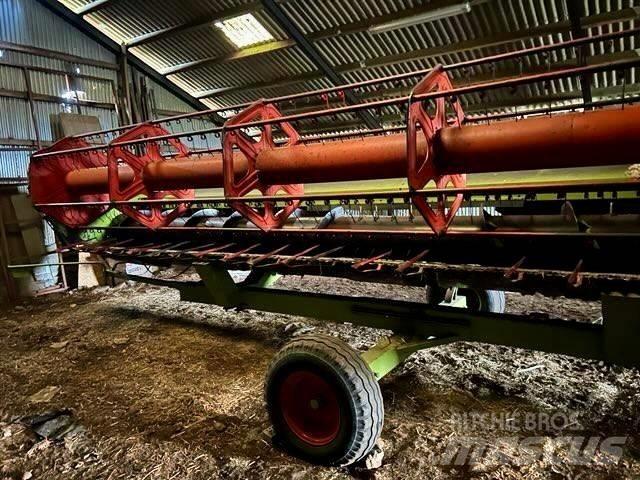 CLAAS Lexion 460 Kombinované zberacie stroje
