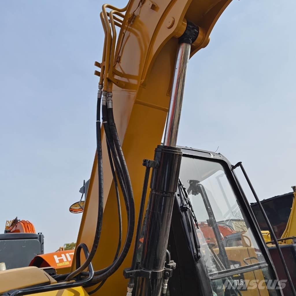 CAT 308 D Midi rýpadlá 7 t - 12 t
