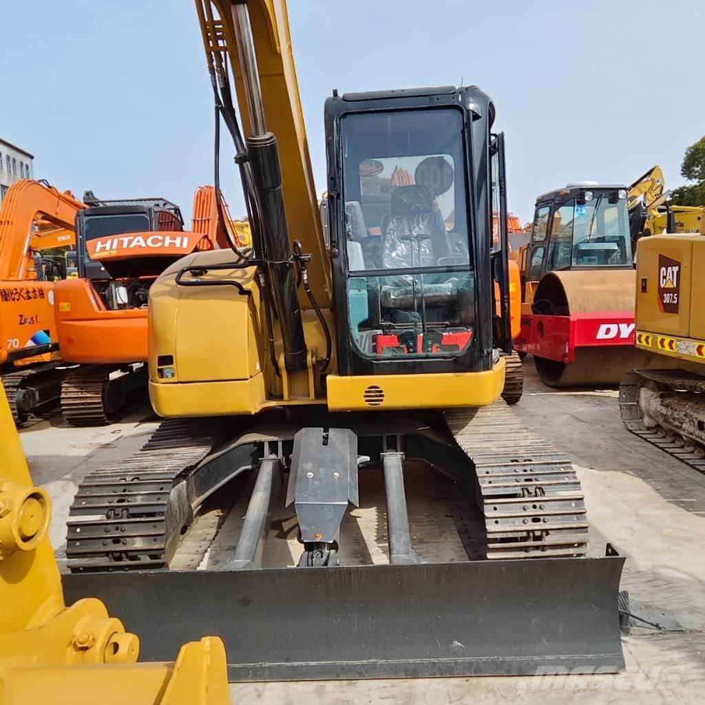 CAT 308 D Midi rýpadlá 7 t - 12 t