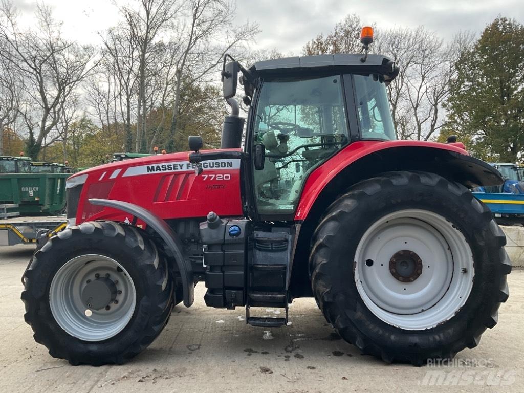 Massey Ferguson 7720 Traktory