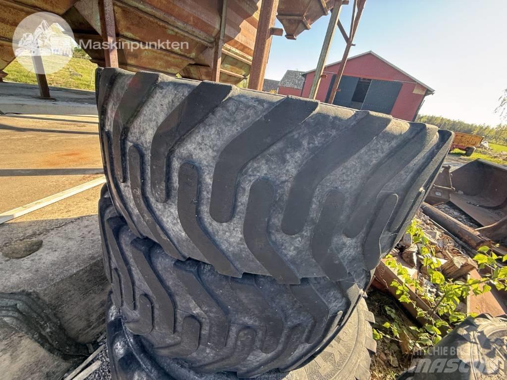 Komatsu PW 148-10 Kolesové rýpadlá