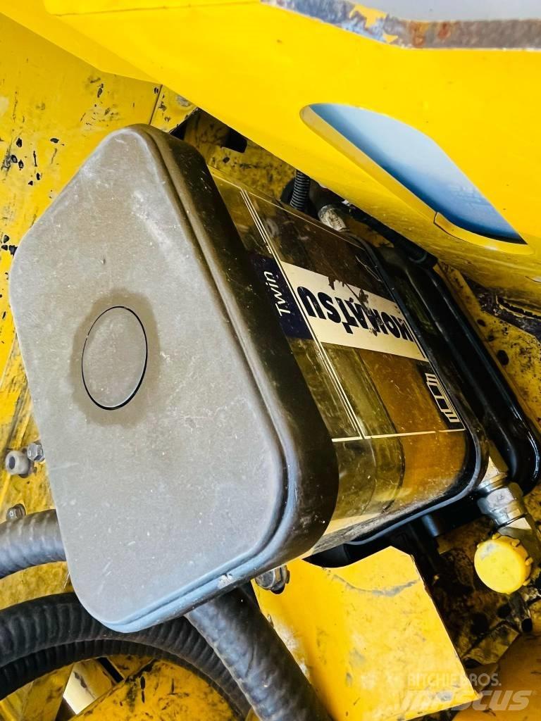 Komatsu PC 210 LC-11 Pásové rýpadlá