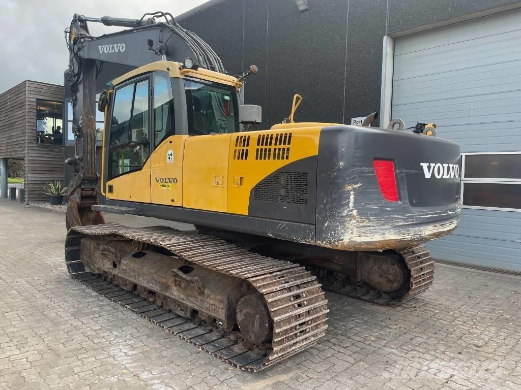 Volvo EC210CL Pásové rýpadlá
