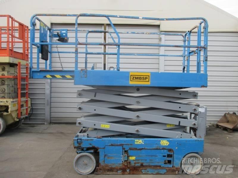 Genie GS 2646 Nožnicové zdvíhacie plošiny