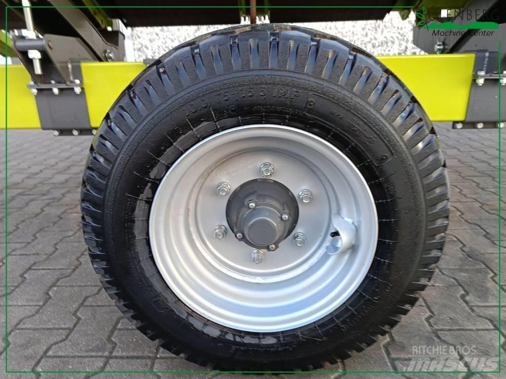 CLAAS VARIO 930 Príslušenstvo a náhradné diely ku kombajnom