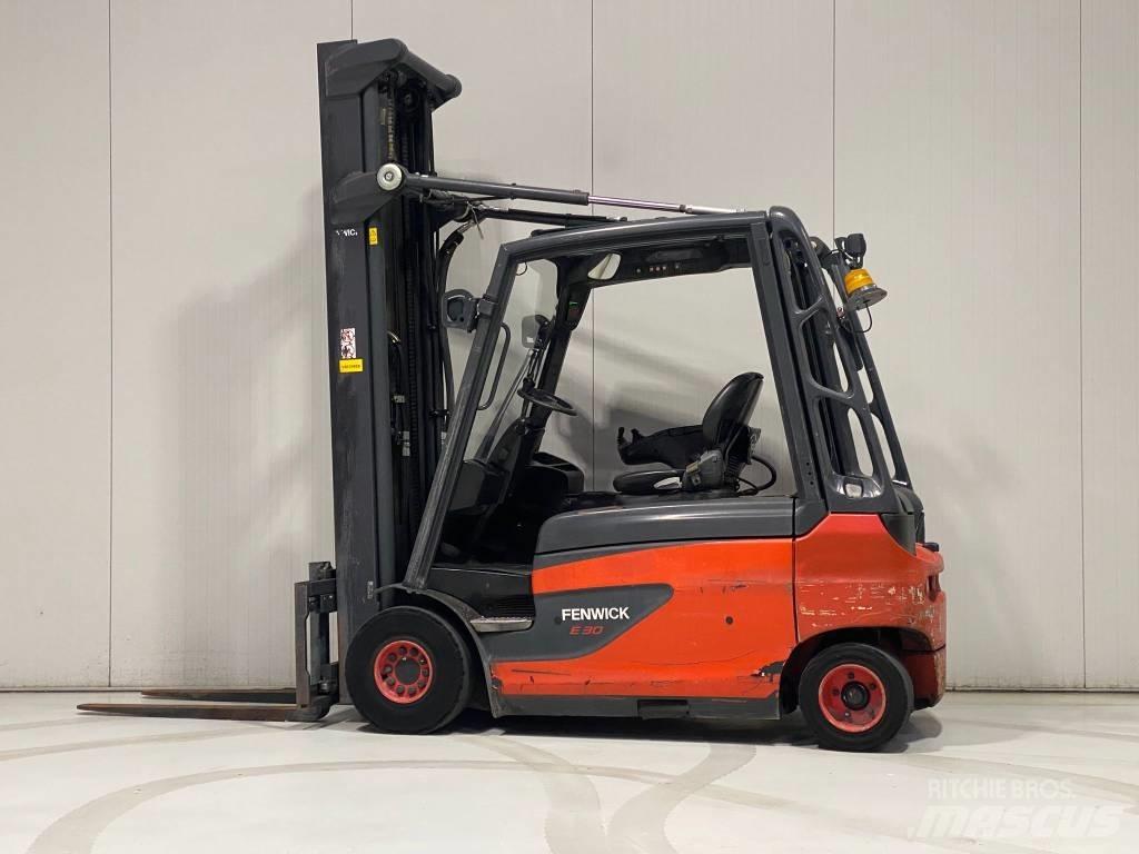 Linde E30L-01 Akumulátorové vozíky