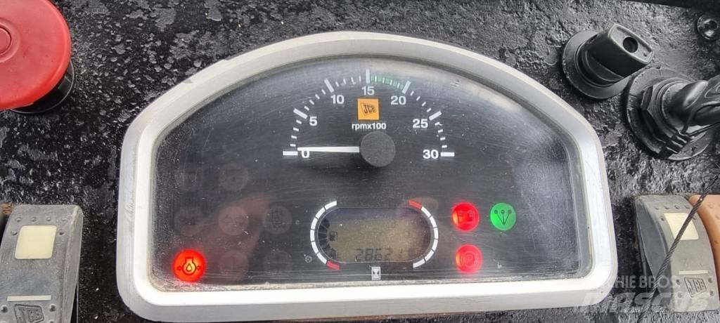 JCB VMT 860 Tandemové valce