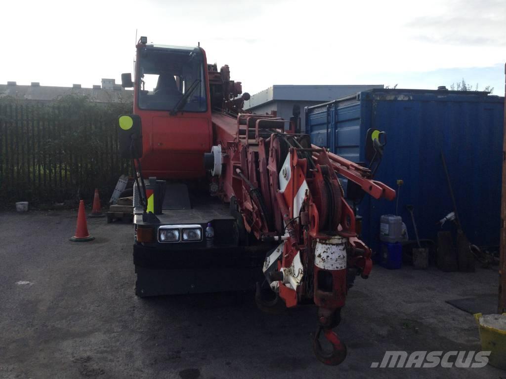 Kobelco rk200-2 Univerzálne terénne žeriavy