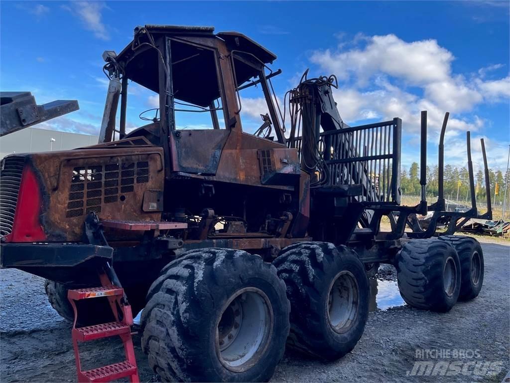 Komatsu 840TX Lesné traktory