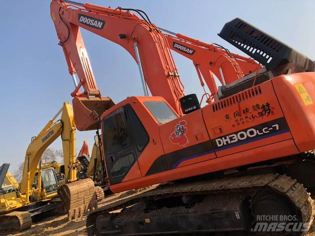 Doosan 300-7 Pásové rýpadlá