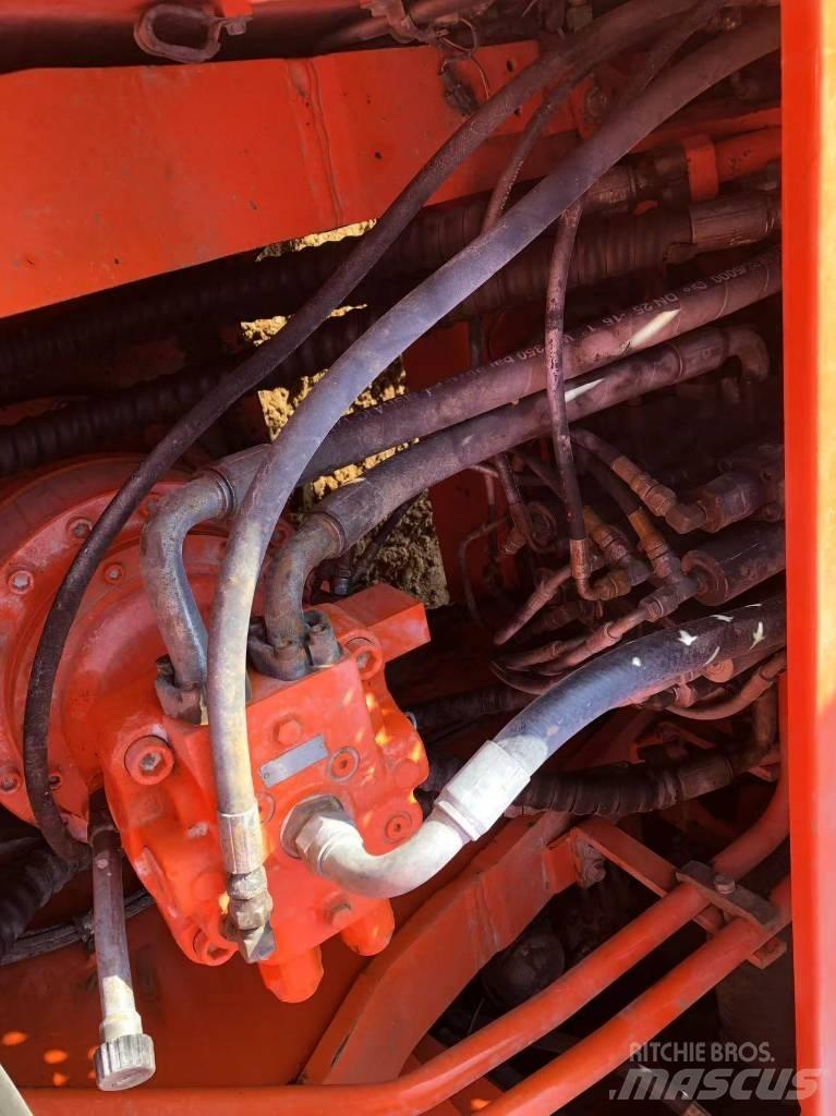 Doosan 300-7 Pásové rýpadlá
