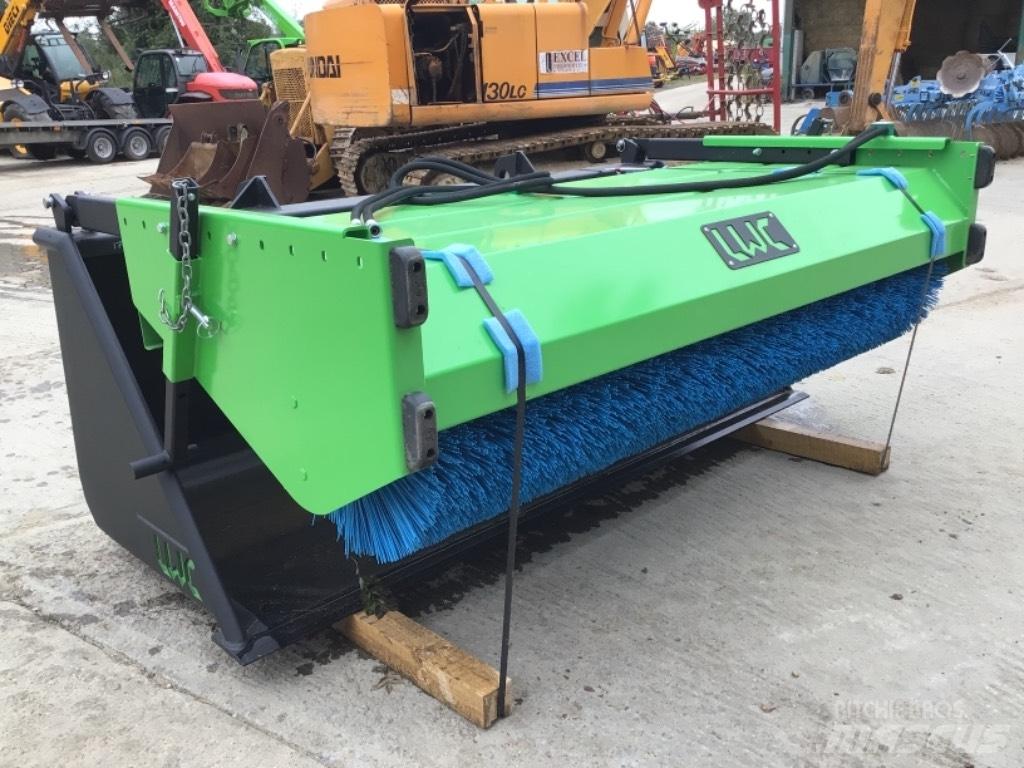 LWC SWEEPER Zametacie stroje