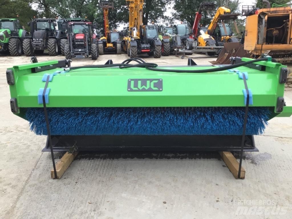 LWC SWEEPER Zametacie stroje