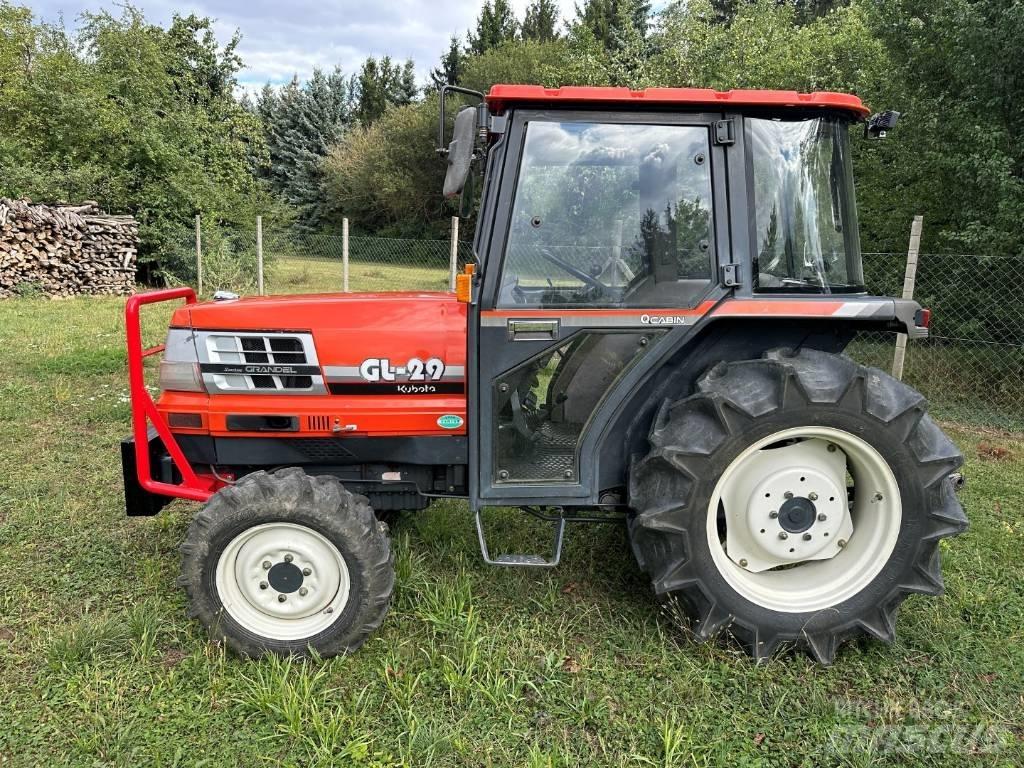 Kubota GL 29 Traktory
