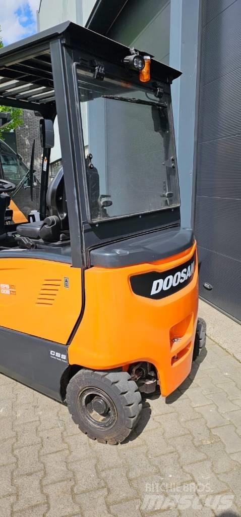 Doosan B 30 X-7 Akumulátorové vozíky