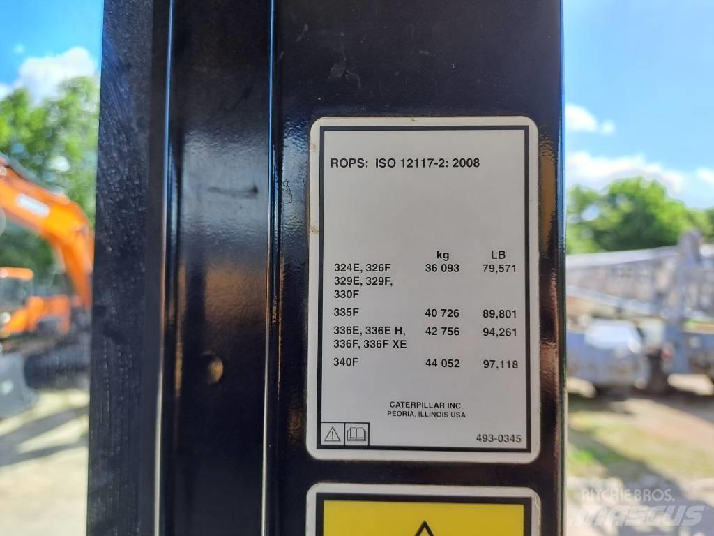 CAT 330FLN Pásové rýpadlá