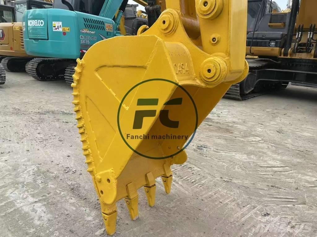 Komatsu PC 78 US Pásové rýpadlá
