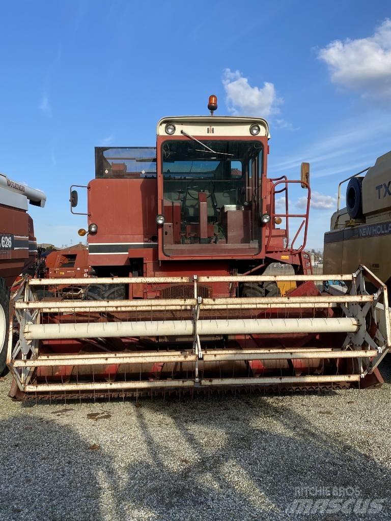 Case IH 1440 Kombinované zberacie stroje