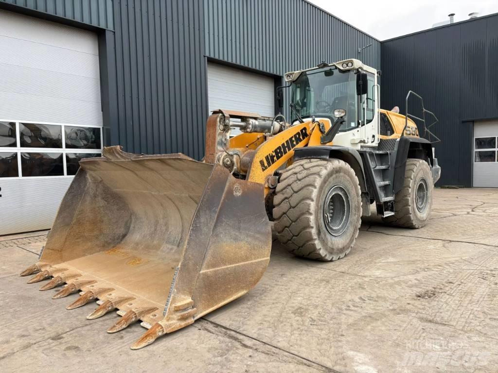 Liebherr L580 Kolesové nakladače