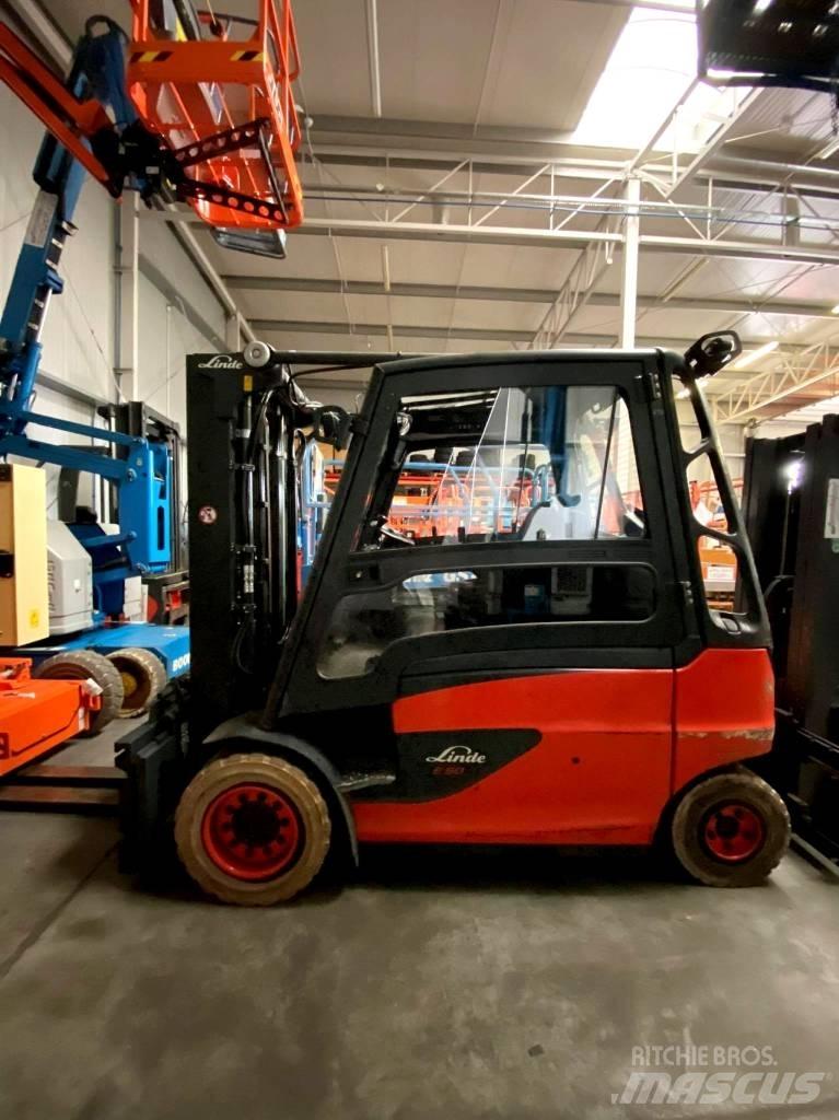 Linde E 50 Akumulátorové vozíky