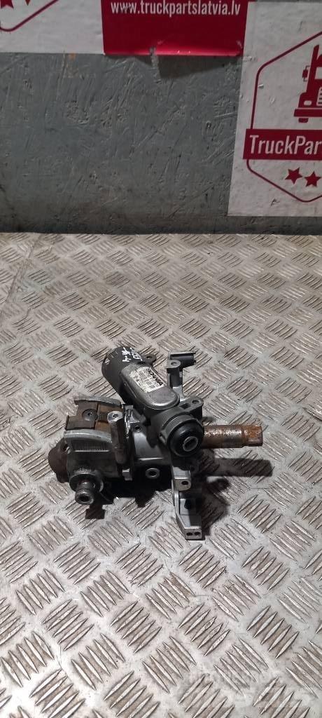 Scania R 420   1421785 Kabíny a interiér