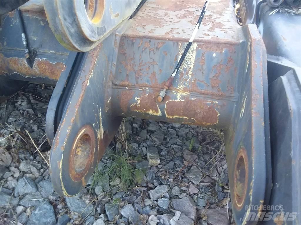Loglift 210 Žatevné žeriavy