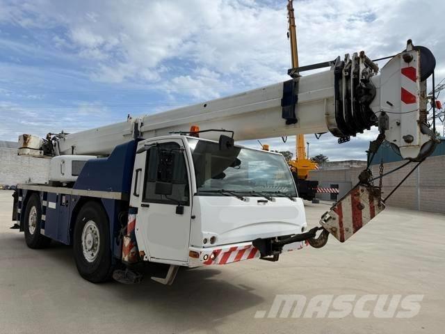 Terex AC 35 L Univerzálne terénne žeriavy
